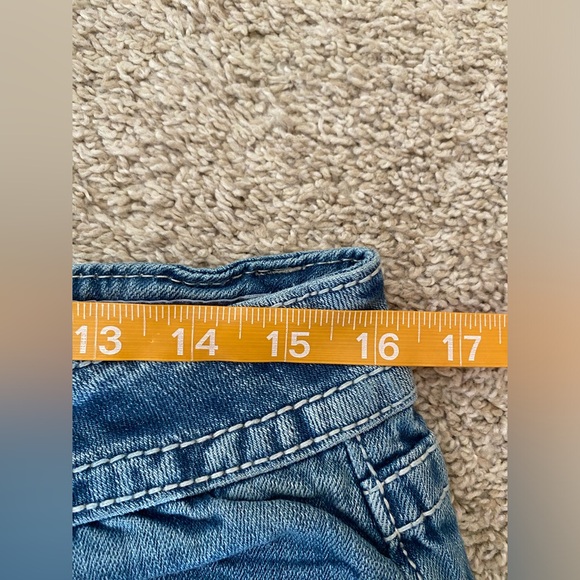 Miss Me Signature Mid Shorts Embellished Birds Size 30 - Picture 9 of 13